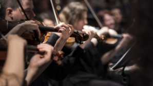 Париж отметил столетие Нургисы Тлендиева