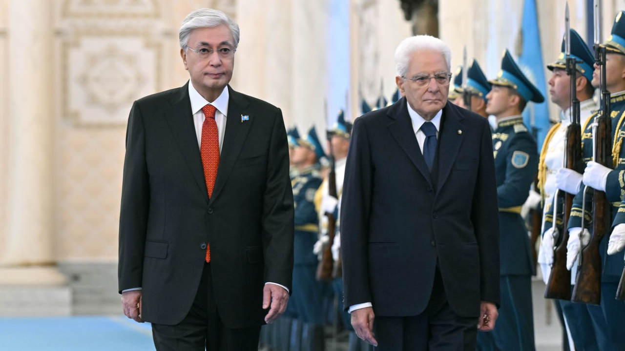 Главы Казахстана и Италии провели церемонию официальной встречи в Астане