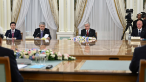 Президенты Казахстана и Италии провели переговоры в расширенном формате