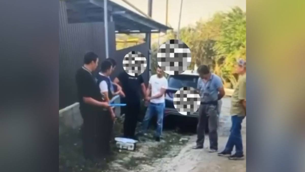 Крупный канал сбыта наркотиков накрыли в Алматы