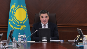 Олжас Бектенов поручил внедрить ИИ для борьбы с теневой экономикой
