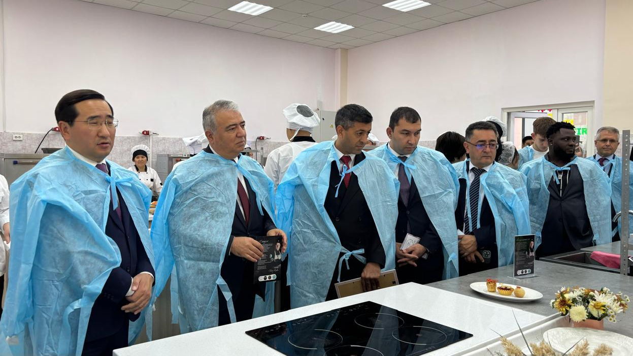 Педагог из Мангистау представил мороженое на основе казахского десерта – иримшик