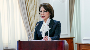 Почти в три раза увеличены зарплаты врачей и финансирование системы здравоохранения в Казахстане