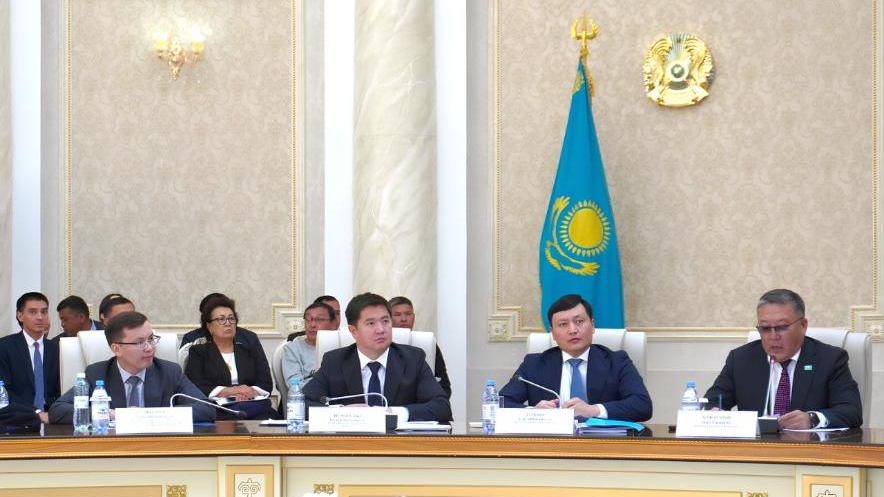 В области Жетісу разъяснили основы нового Налогового кодекса