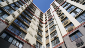 По поручению акима Алматы решён первый ключевой вопрос жителей жилого комплекса Sholpan City