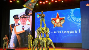 В Астане прошла военно-патриотическая акция «Ел қорғау – нағыз ерлер ісі»