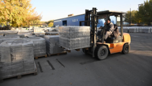 Аким Алматы ознакомился с деятельностью предприятий и проектами благоустройства Жетысуского района