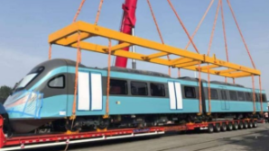В Астану доставлены еще два состава LRT