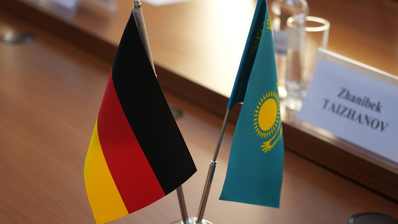 Казахстан и Германия укрепляют сотрудничество в транспортной сфере