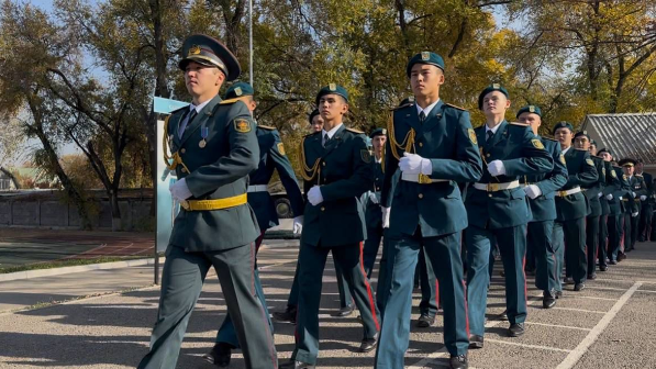 В честь Дня Республики в военно-спортивном колледже приняли  присягу