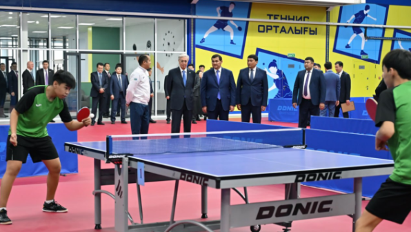 Касым-Жомарт Токаев посетил Центр настольного тенниса