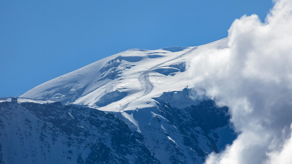 В Восточном Казахстане внедряют систему мониторинга снежных лавин