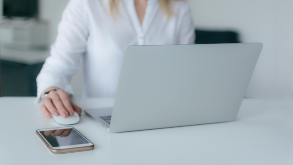 Более 230 тысяч казахстанцев оформили социальные выплаты через Цифровую карту семьи