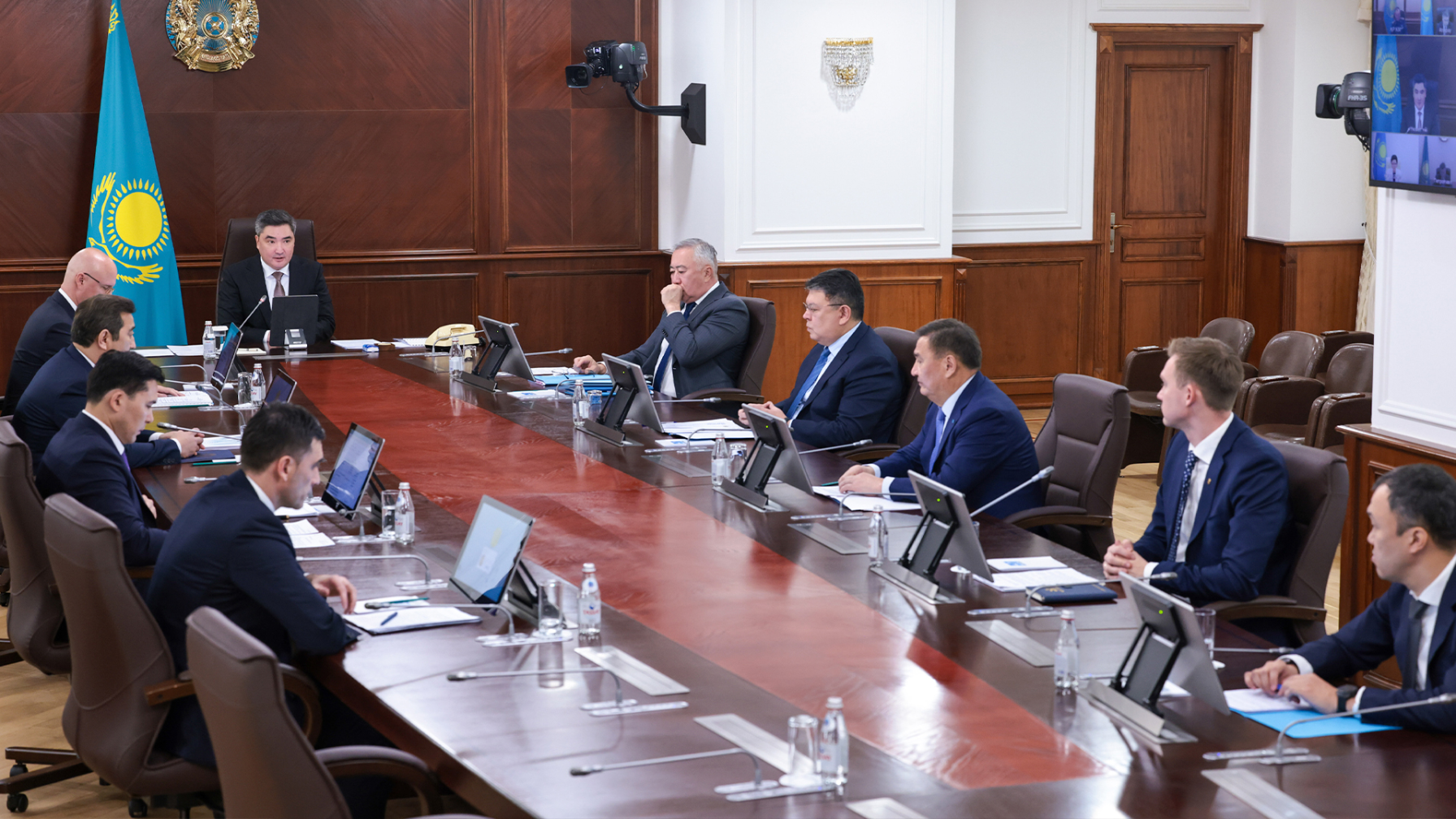 Олжас Бектенов: Спортивная инфраструктура должна развиваться равномерно во всех регионах Казахстана