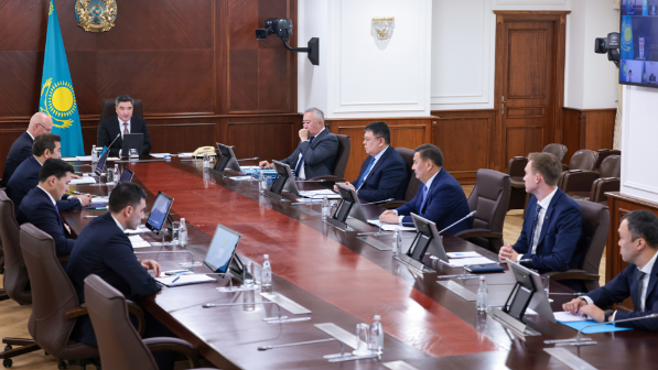 Олжас Бектенов: Спортивная инфраструктура должна развиваться равномерно во всех регионах Казахстана