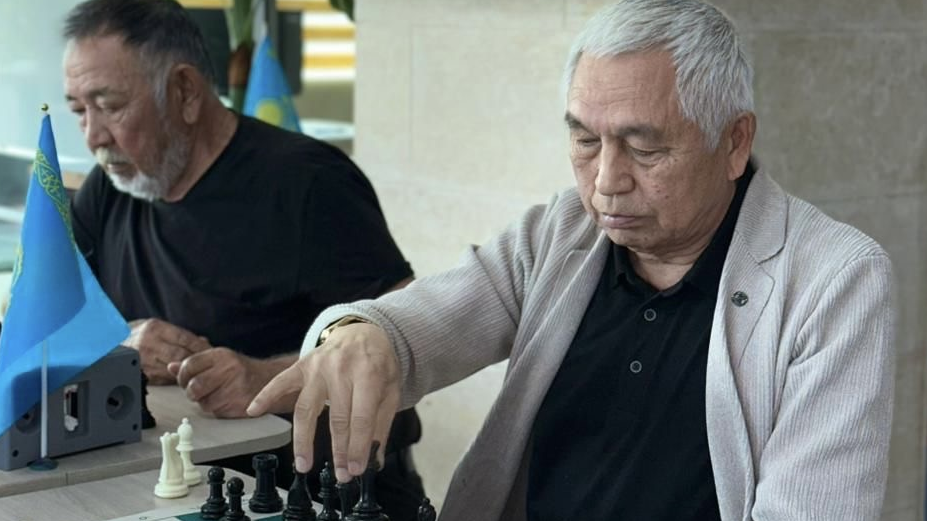 В Алматы в рамках месячника пожилых людей провели 25 мероприятий