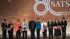 Президент поздравил театр имени Наталии Сац с юбилеем