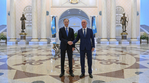 Роман Скляр провел встречу с первым заместителем председателя Правительства РФ Денисом Мантуровым