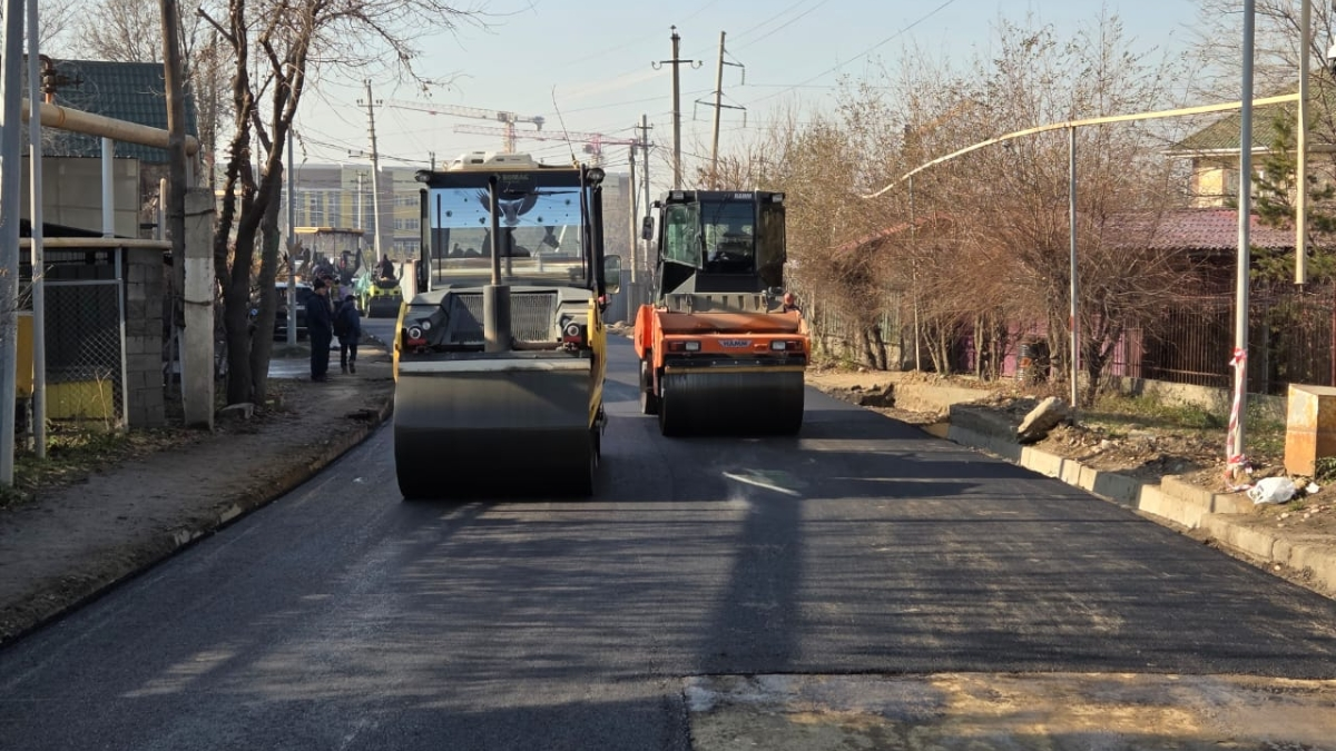 В Наурызбайском районе Алматы продолжается модернизация дорожной сети
