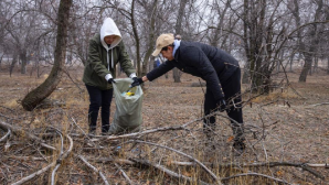 «Таза Қазақстан»: проведен субботник вдоль автодороги «Алматы – Қонаев»