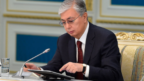 Токаев посмертно наградил фельдшера скорой помощи из Астаны