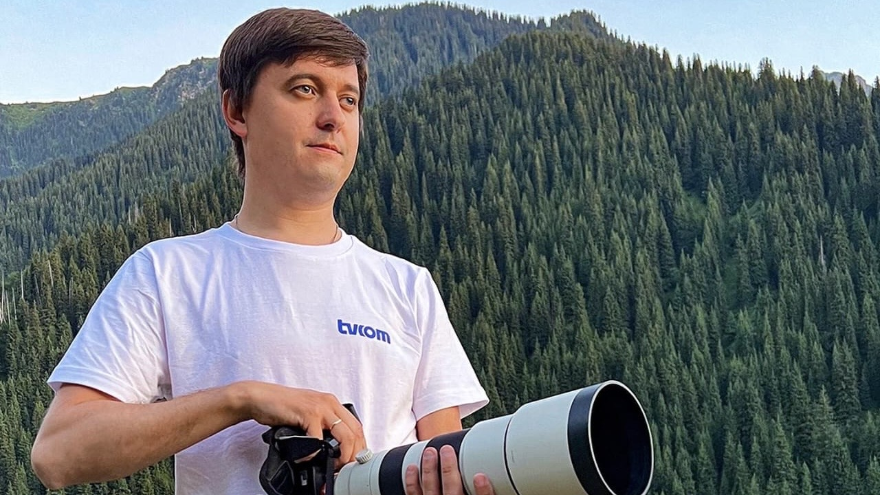 Гигантская Луна над городом и дыхание природы: как фотограф Дмитрий Доценко влюбляет мир в Алматы