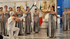 В Греции зажгли огонь XXV зимних Олимпийских игр