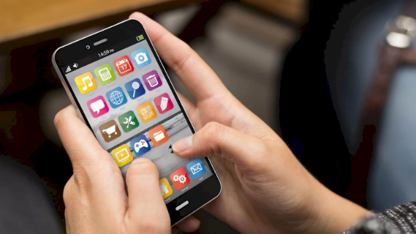 Лайки и самооценка: новые вызовы для молодежи