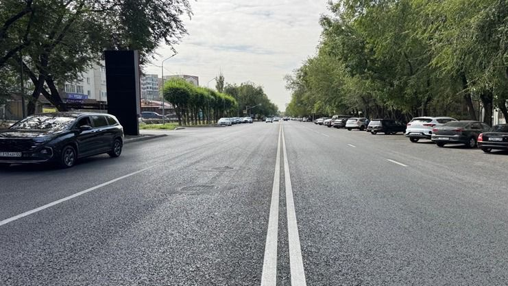 В Алматы завершен средний ремонт улиц во всех районах города
