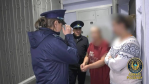 Полиция выявила семьи в социально опасном положении в Алматы