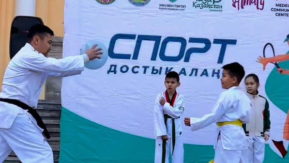 В Алматы продолжается реализация городского спортивного проекта «Спорт – Достық алаңы»