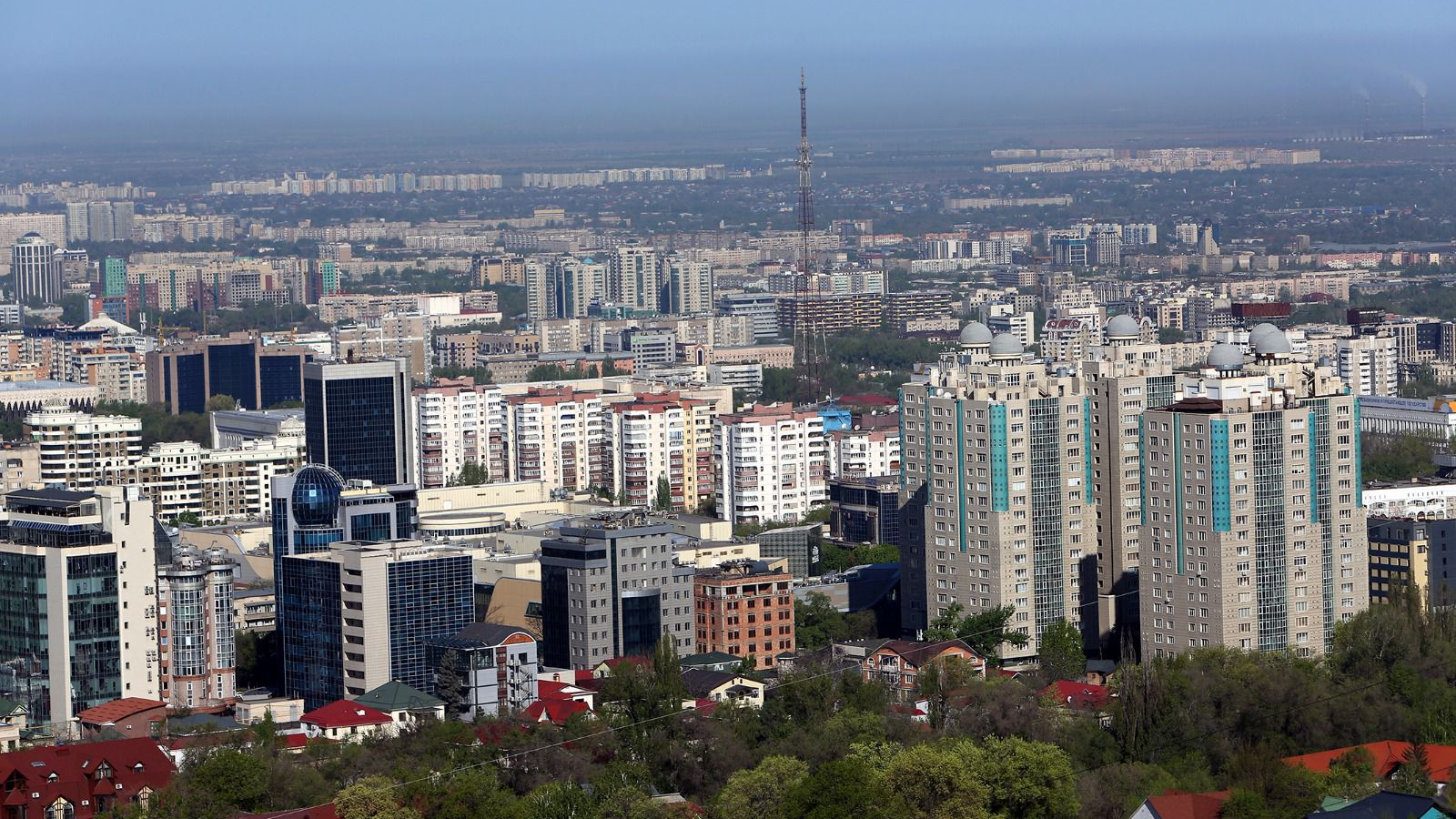 Эксперт о корректировке Генплана: Алматы должен развиваться с приоритетом для общественного транспорта