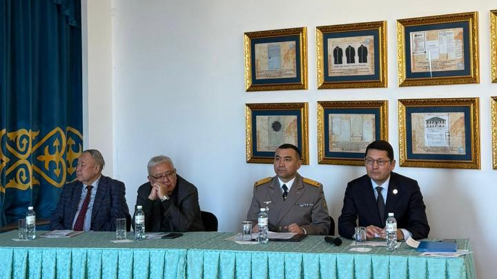 В Алматы представили подлинные документы, связанные с жизнью и деятельностью Бауыржана Момышулы