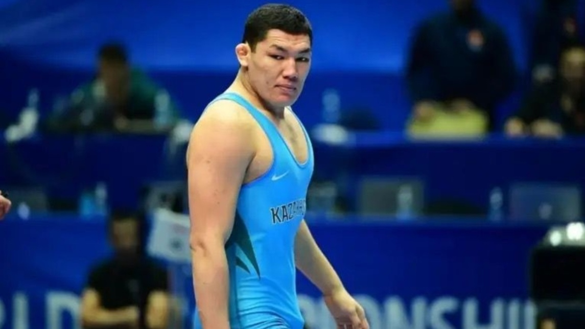 Алишер Ергали успешно дебютировал в греко-римской борьбе