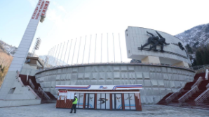 Аким Алматы ознакомился с ходом реконструкции высокогорного спортивного комплекса «Медеу»