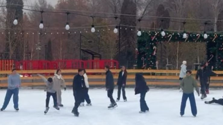 В Алматы зима начинается на льду: бесплатные катки превращают город в зимний праздник