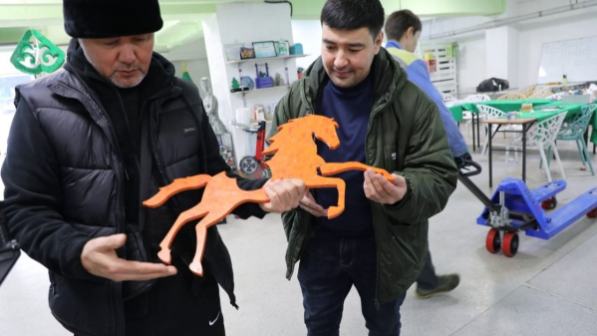 В Алматы в рамках программы «Таза Қазақстан» проходит экоакция по сбору пластиковых крышек