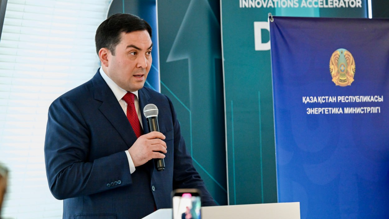 9 аварийных энергоисточников отремонтированы, износ теплосетей снижен на 25%: Правительство об итогах работы за год