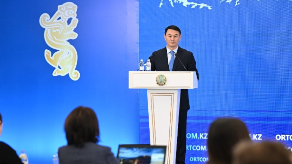 Аким Алматы отменил авансирование подрядчиков: оплата — только за фактически выполненные работы