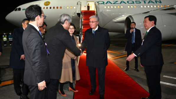 Глава государства Касым-Жомарт Токаев прибыл с официальным визитом в Японию