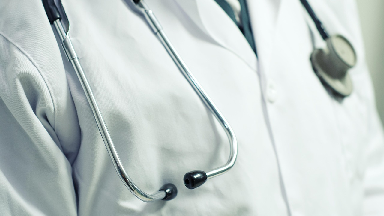 В Казахстане усиливается уголовная защита медработников