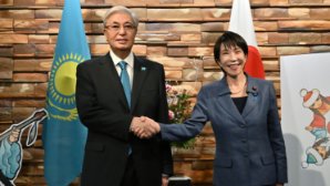 Глава государства провел переговоры с Премьер-министром Японии Санаэ Такаичи