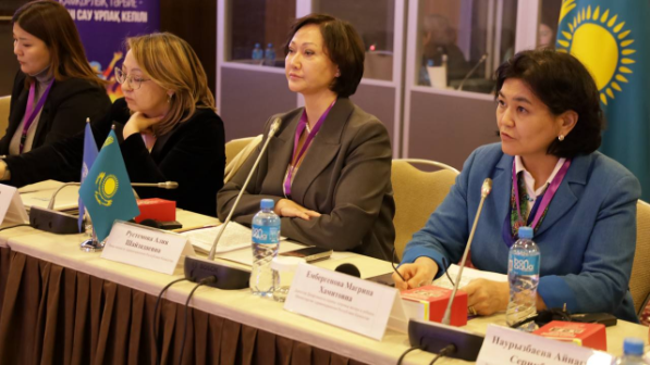 В Казахстане впервые выпущен карманный справочник для специалистов ПМСП