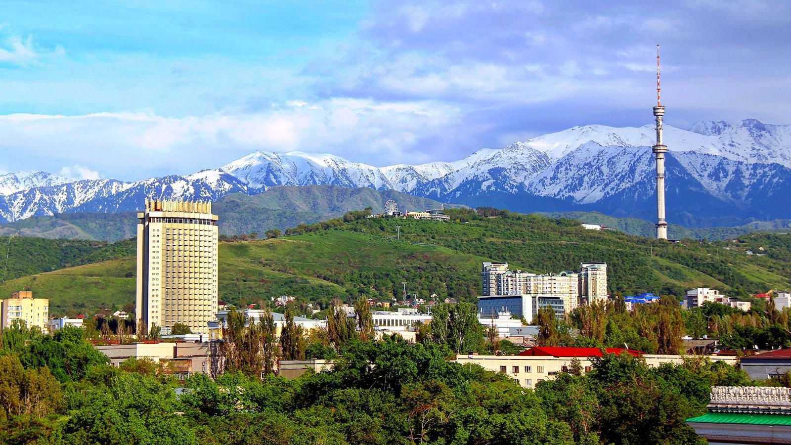 Эксперты и лидеры мнений – о главных изменениях Алматы в 2025 году