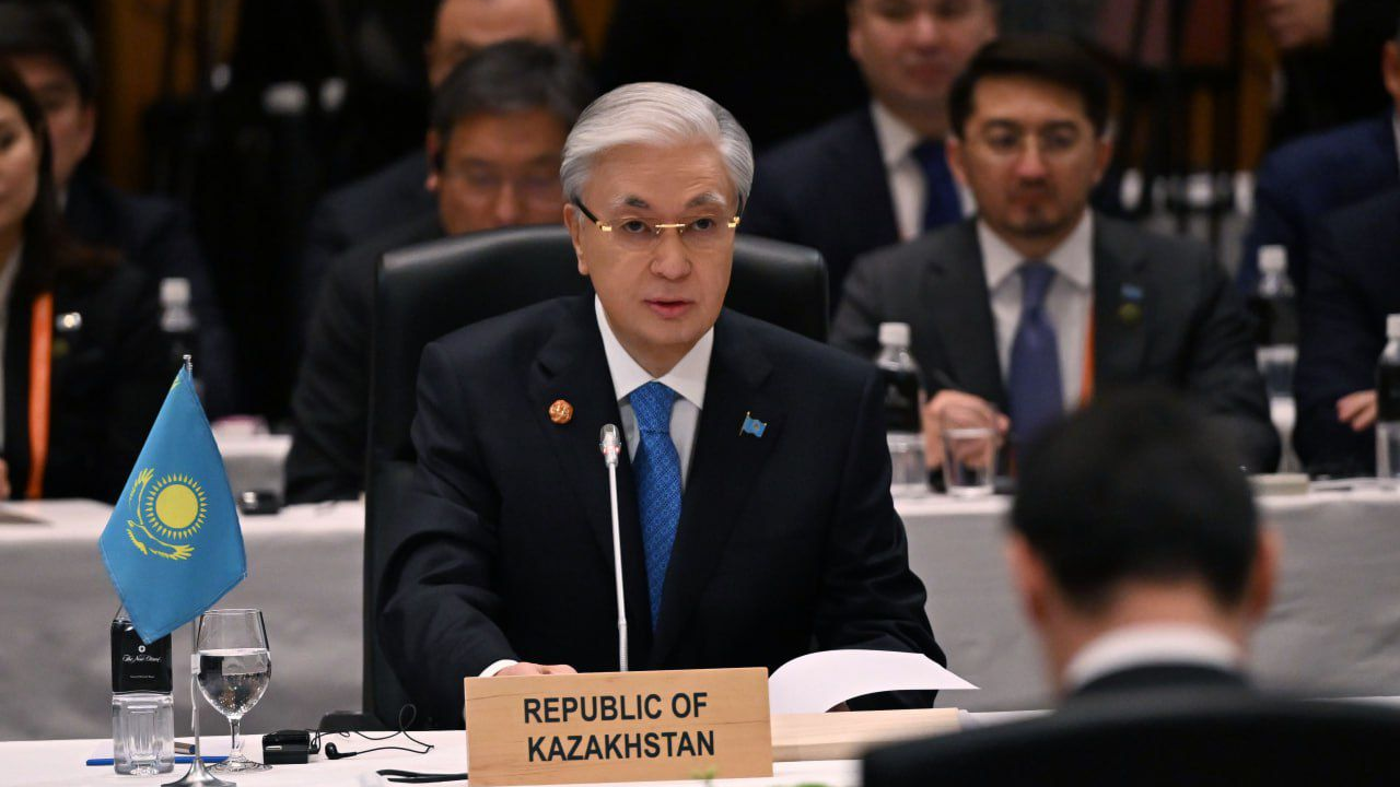 Глава государства принял участие в бизнес-форуме «Центральная Азия – Япония»