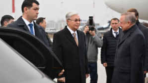 Токаев прибыл в Санкт-Петербург