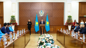 От имени Президента Олжас Бектенов вручил государственные награды призерам и тренерам XXV Летних Сурдлимпийских игр