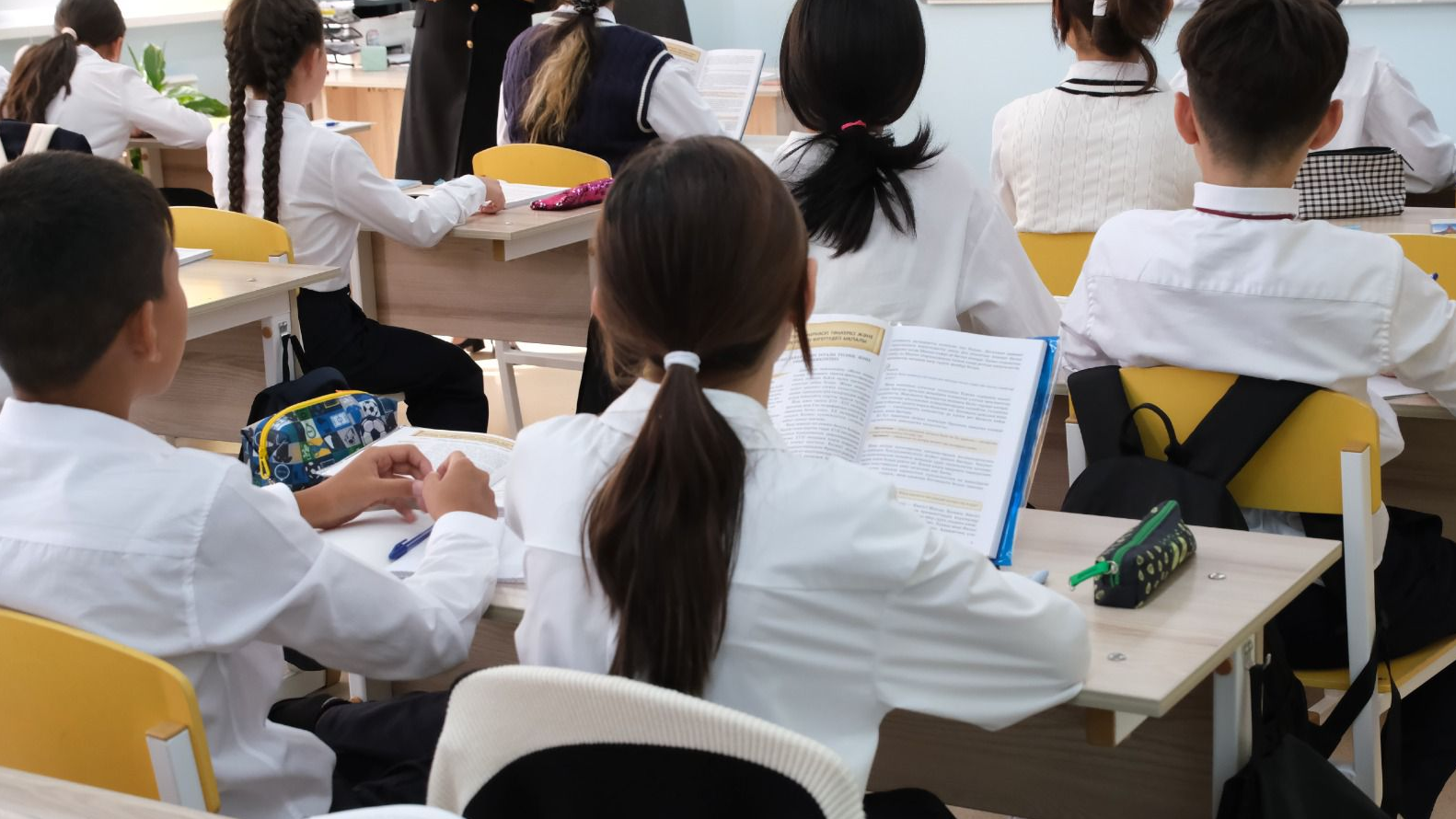 Сколько дней отдохнут казахстанские школьники на зимних каникулах