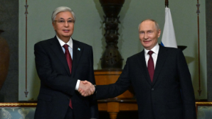 Токаев провел встречу с Путиным