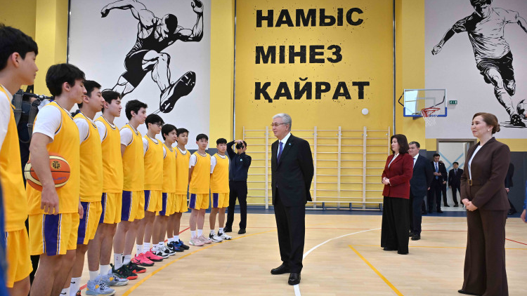 Глава государства посетил многофункциональный комплекс Tanym